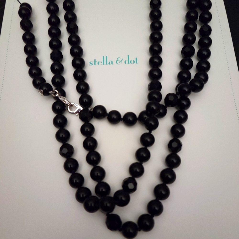Stella & Dot La Coco Black Bead Necklace
